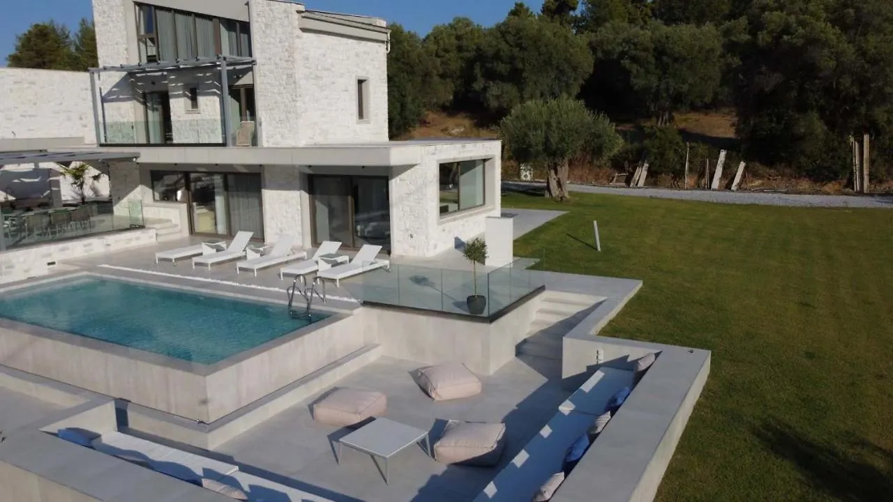 Alessandra Luxury Villas Κρυοπηγή